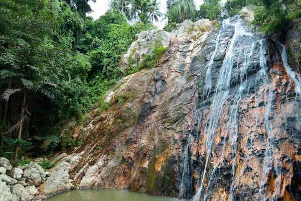 Na Muang Waterfall