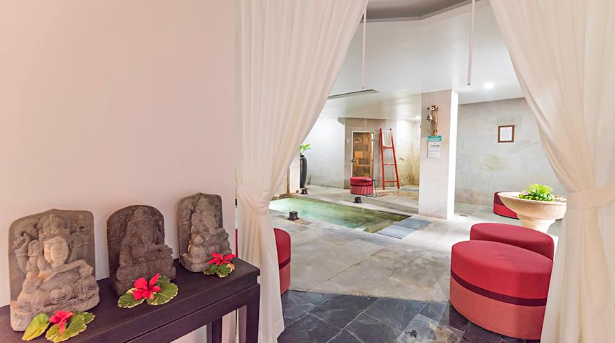 Sunset Beach Spa treatment